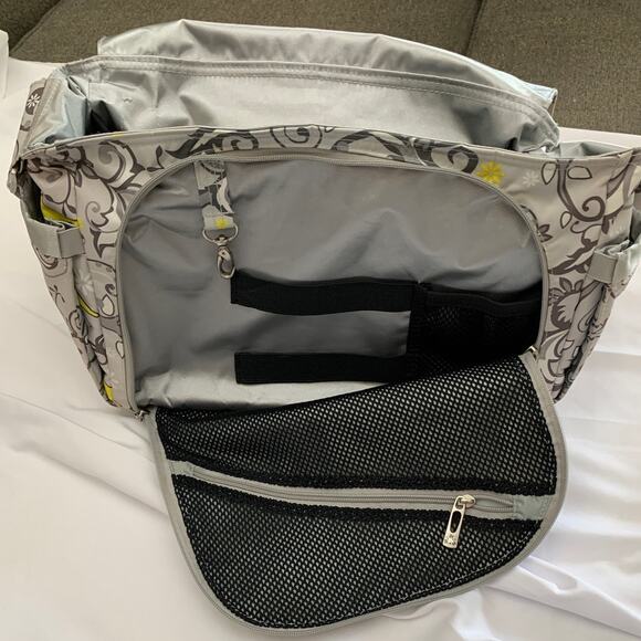 JuJuBe Diaper Bag Gray Yellow Chick Grey Bird Trees 13 Compartments Changing Mat - Picture 3 of 16